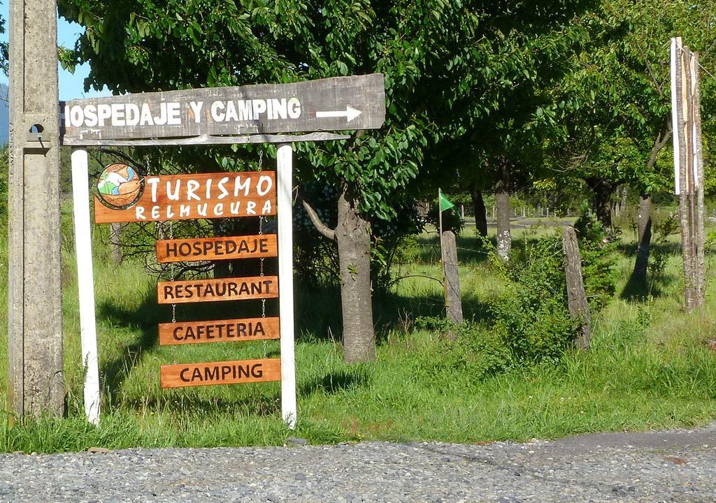 Hospedaje Y Agrocamping Relmucura Melipeuco Exteriör bild